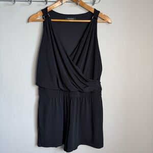 WHBM Women's‎ Sleeveless Faux Wrap V-Neck Romper Black Festival Summer Office